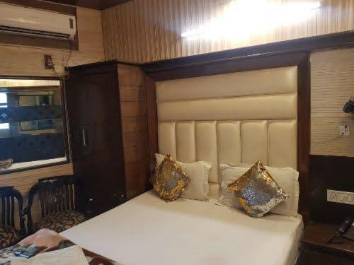 Hotel Roma Deluxe - New Delhi Railway Station エクステリア 写真